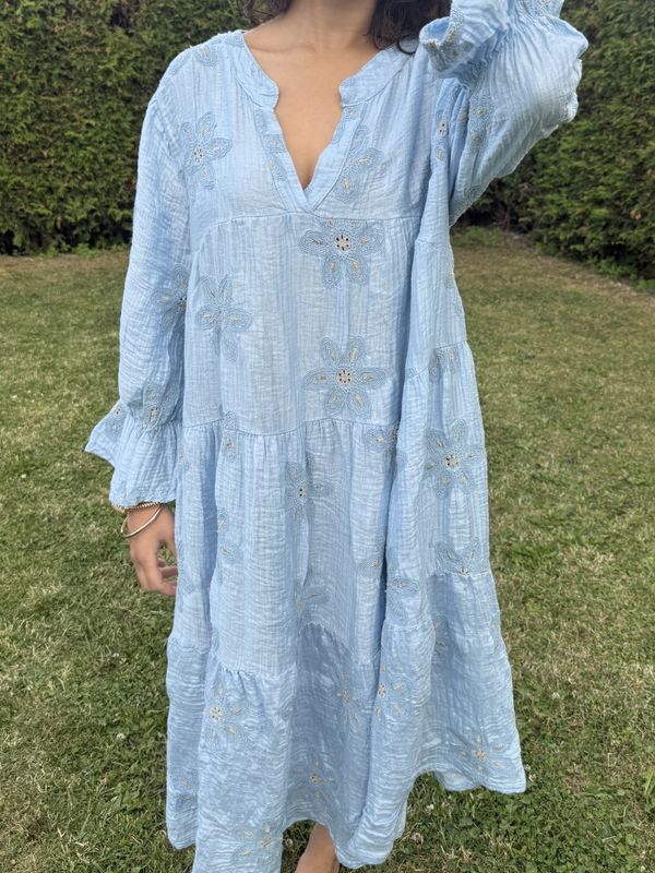 AISHA DRESS LIGHT BLUE
